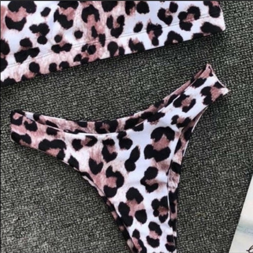 LEOPARD 🐆 BIKINI - Picture 3 of 3